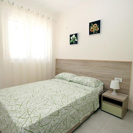 Apartments Oktopus Сутоморе Экстерьер фото