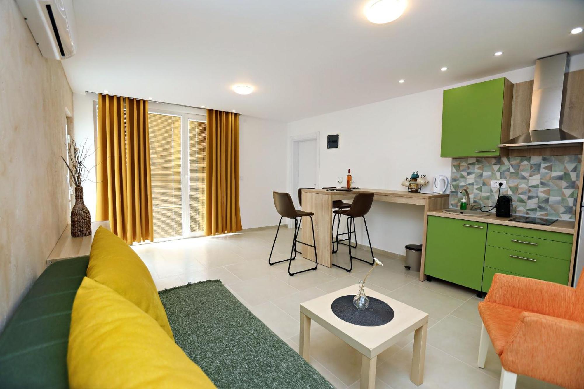 Apartments Oktopus Сутоморе Номер фото
