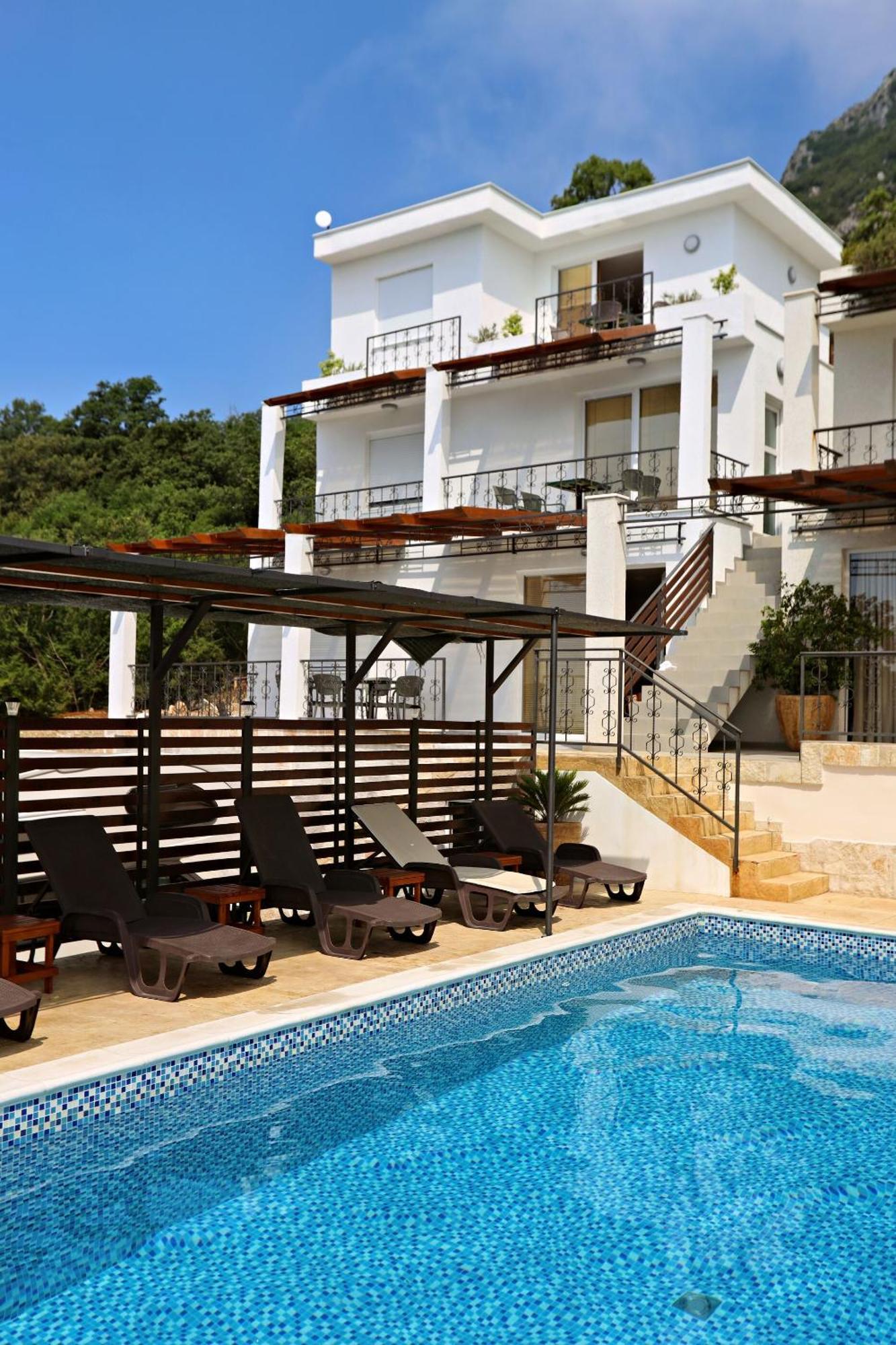 Apartments Oktopus Сутоморе Экстерьер фото