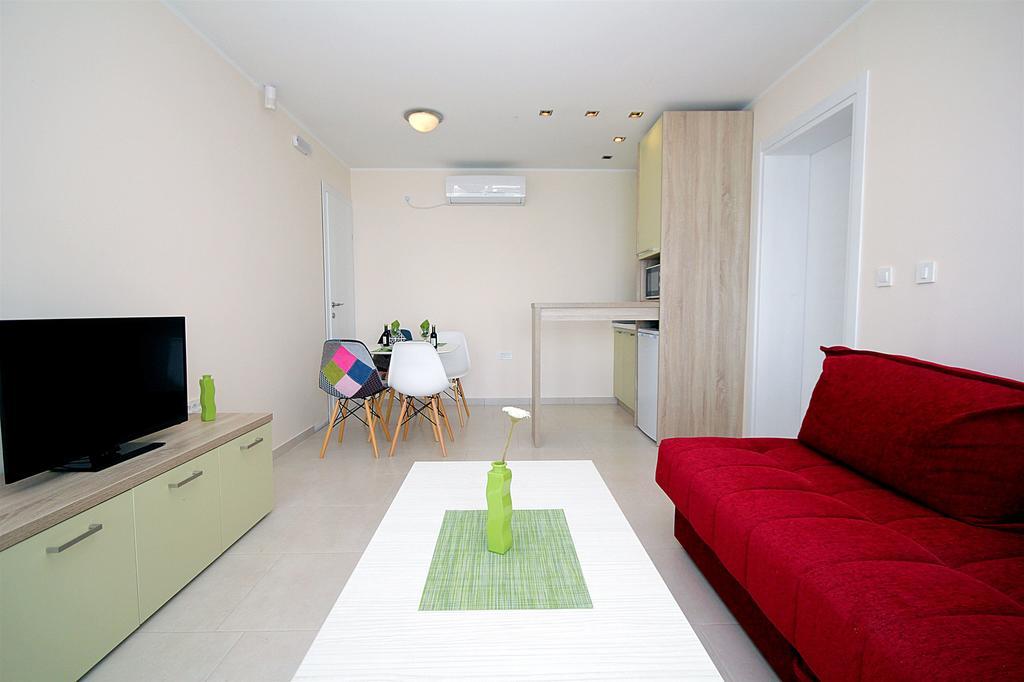 Apartments Oktopus Сутоморе Экстерьер фото